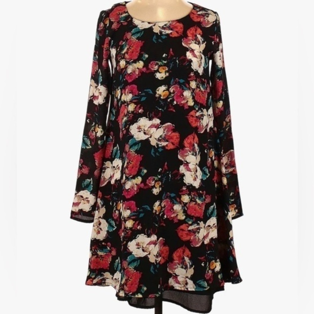 Nordstrom Leith dress Black Floral Print Long sleeve short casual